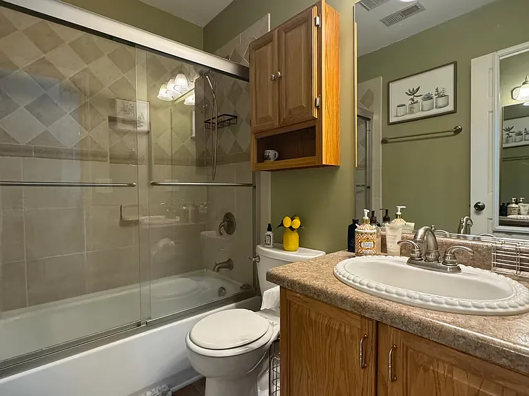 102 Tesi Ct — Photo 9