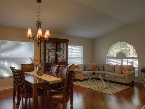 3rd image of 4240 Rustic Pine Pl