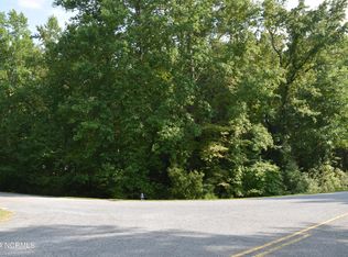 39 Hill Creek Rd, Blounts Creek, NC 27814
