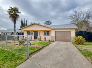 717 Clinton St, Madera, CA 93638