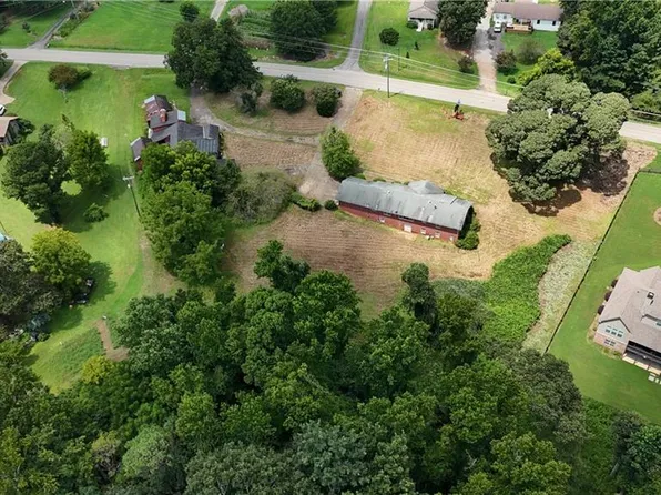 2875 N Bogan Rd #5, Buford, GA 30519