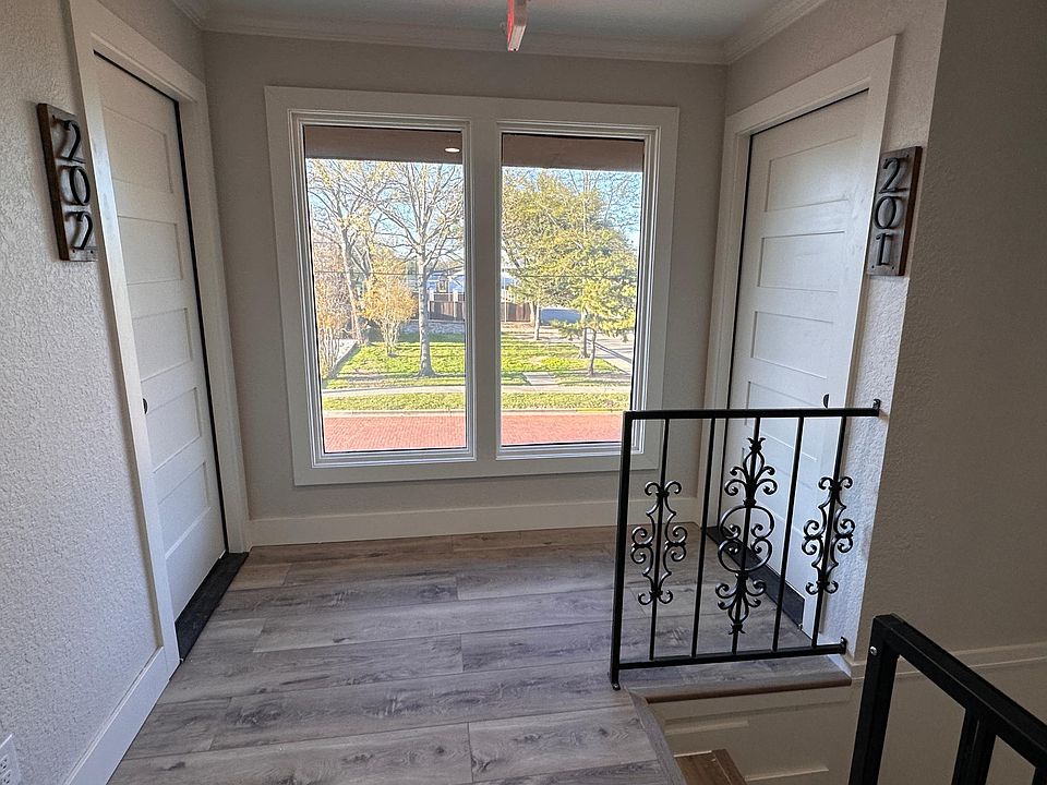 414 E Elm St Gainesville TX Zillow