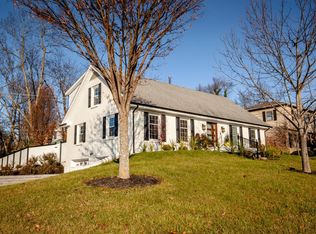 2993 Montavesta Rd, Lexington, KY 40502