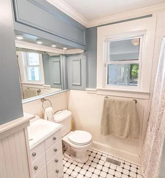 330 E Maine Ave — Photo 11