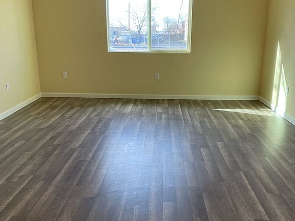 2nd image of 448 Texas St NE APT B