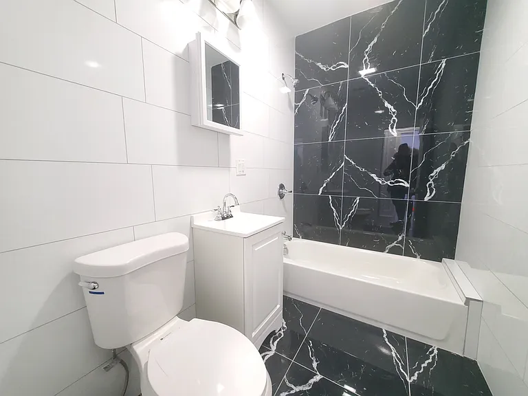 106 Ocean Ave #2L — Photo 6