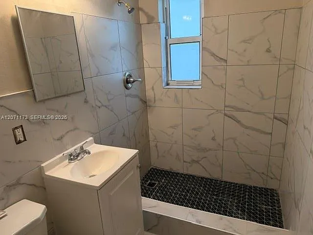 305 NW 12th Ave #1 — Photo 5