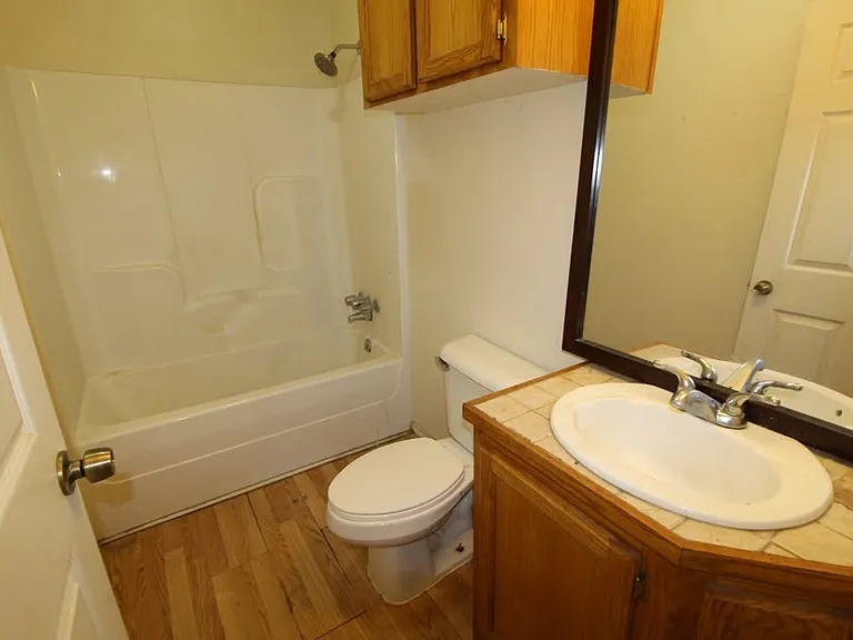 1205 S Dunlap — Photo 3
