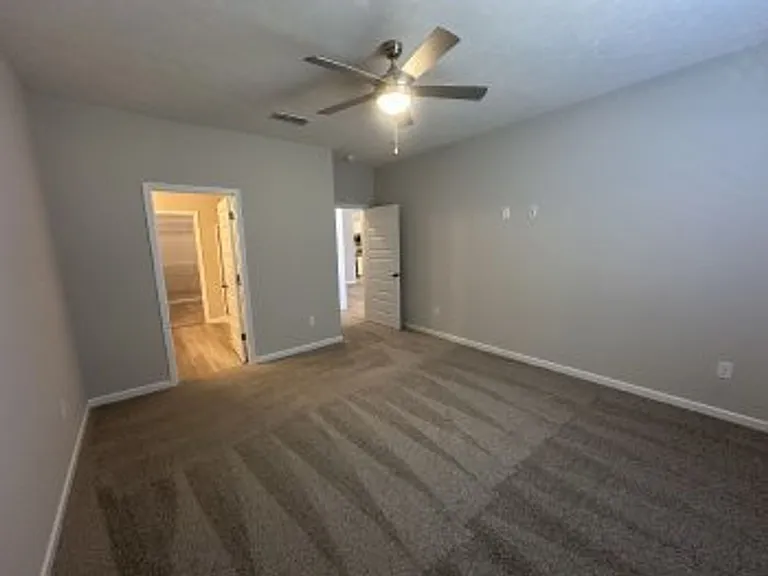 1850 Madison St #306 — Photo 11