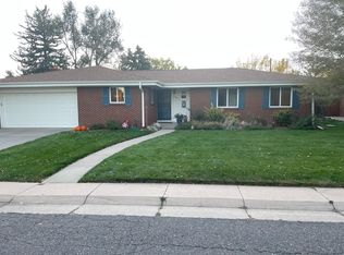 2205 E Dartmouth Cir, Englewood, CO 80113
