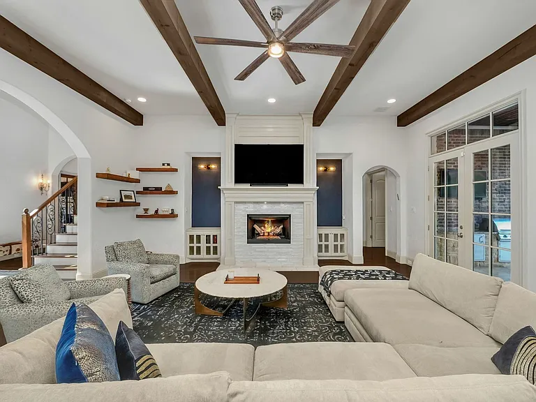 12114 Prestonridge Rd — Photo 17
