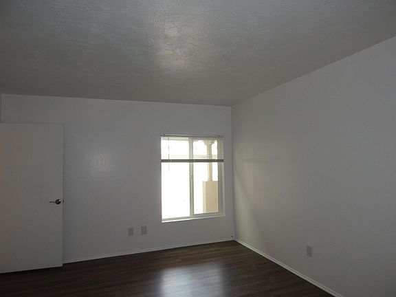 2nd image of 993 N Caribe Ave