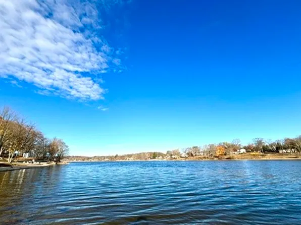 25 W Lakeshore Dr #2, Carmel, NY 10512