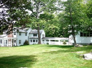 26 Lower Shad Rd, Pound Ridge, NY 10576