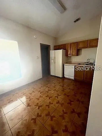 782 Americana Ct — Photo 3