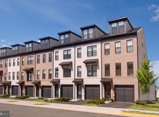 22892 Tawny Pine Sq, Ashburn, VA 20148