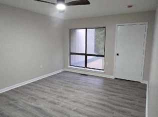 1604 Timber Crk, Lindenwold, NJ 08021