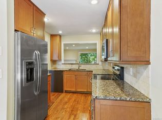 20 E Pembroke Rd #28, Danbury, CT 06810