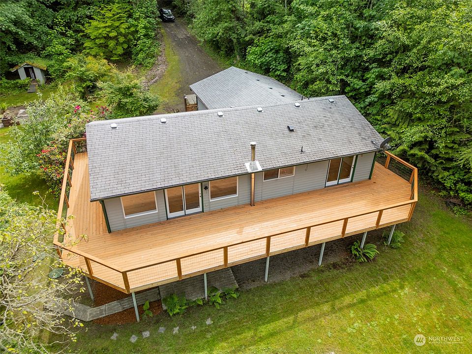 1st image of 150 SE Drake Lane