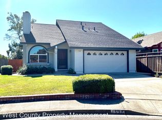 1537 Mary Pl, Rohnert Park, CA 94928