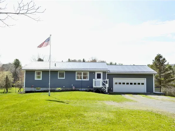 32 E Vargo Rd, Horseheads, NY 14845