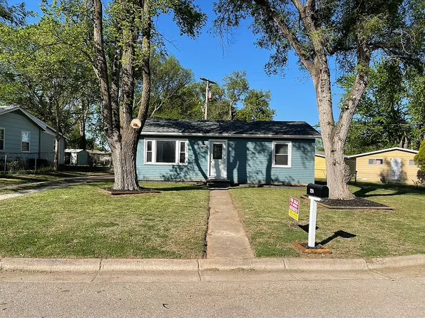 1204 Pershing Dr, Junction City, KS 66441