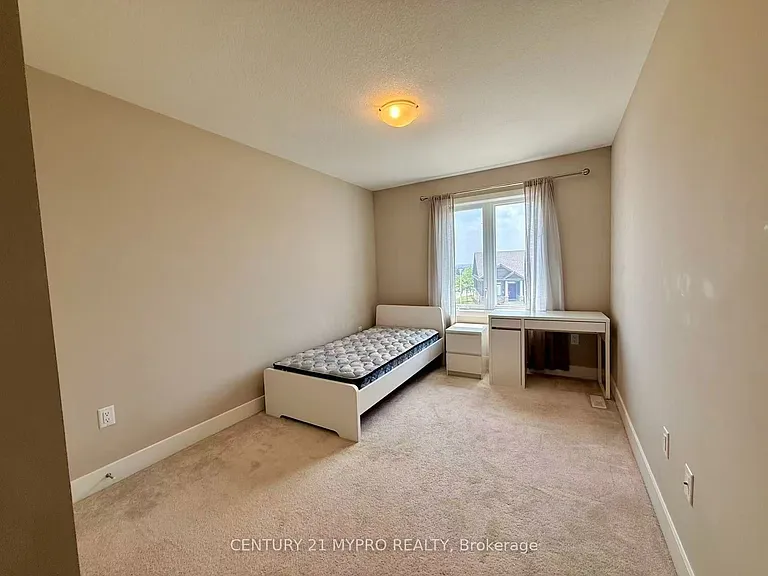 1375 Whetherfield St #22 — Photo 10