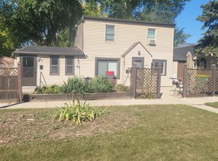 1019 N Clay St #A, Green Bay, WI 54302