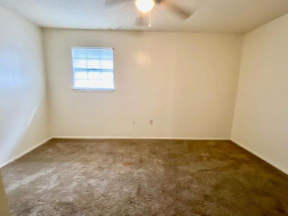 4th image of 12658 W Lea Ann Dr APT A