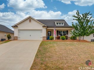 2934 Manley St, Carnesville, GA 30521