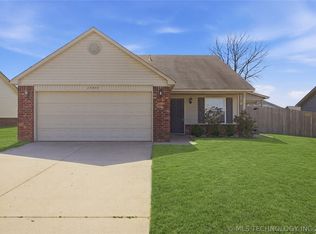 25844 E 90th St S, Broken Arrow, OK 74014