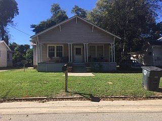 2nd image of 851-855 Baduly Street