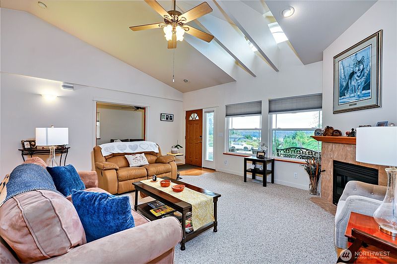 5th image of 2560 NE William E Sutton Road
