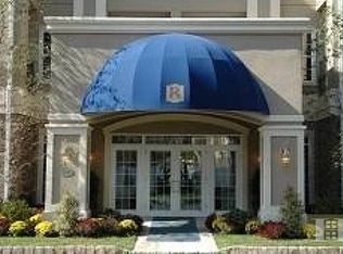 7107 Ravenscroft Rd #554, Clifton, NJ 07013