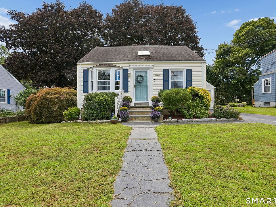 1st image of 45 Bayview Avenue