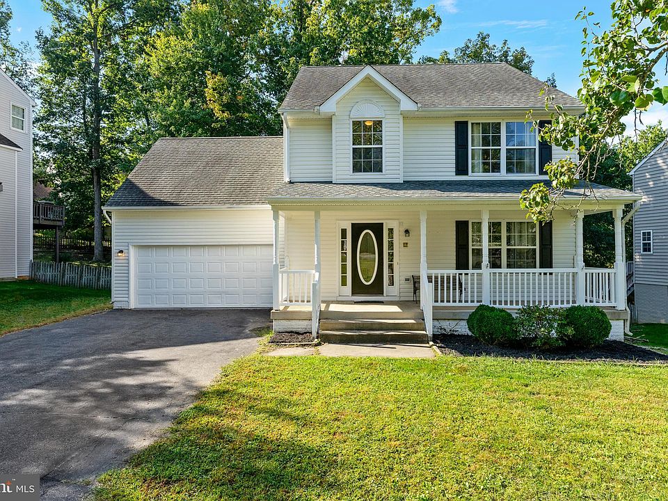 1st image of 10504 Watford Ln