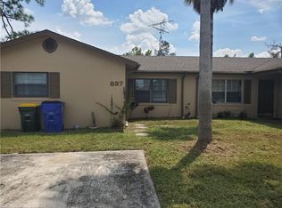 837 Lincoln Rd NE, Lake Placid, FL 33852