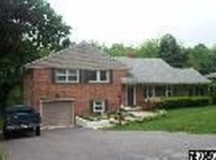 4164 Wilshire Dr, York, PA 17402