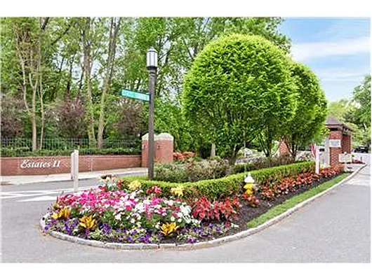 Sold by Douglas Elliman | media 4