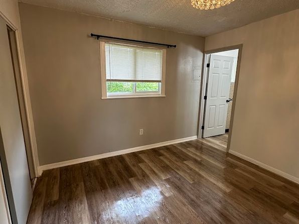 2422-2428 Hancock Ave #2426