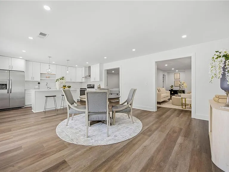 6410 Westchester Pl — Photo 26