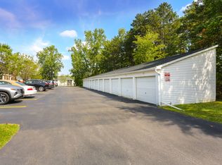 Bradford Place, Hamburg, NY 14075