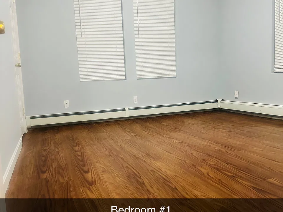 80 Allds St #2