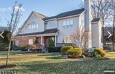 1st image of 7 Brentwood Ct