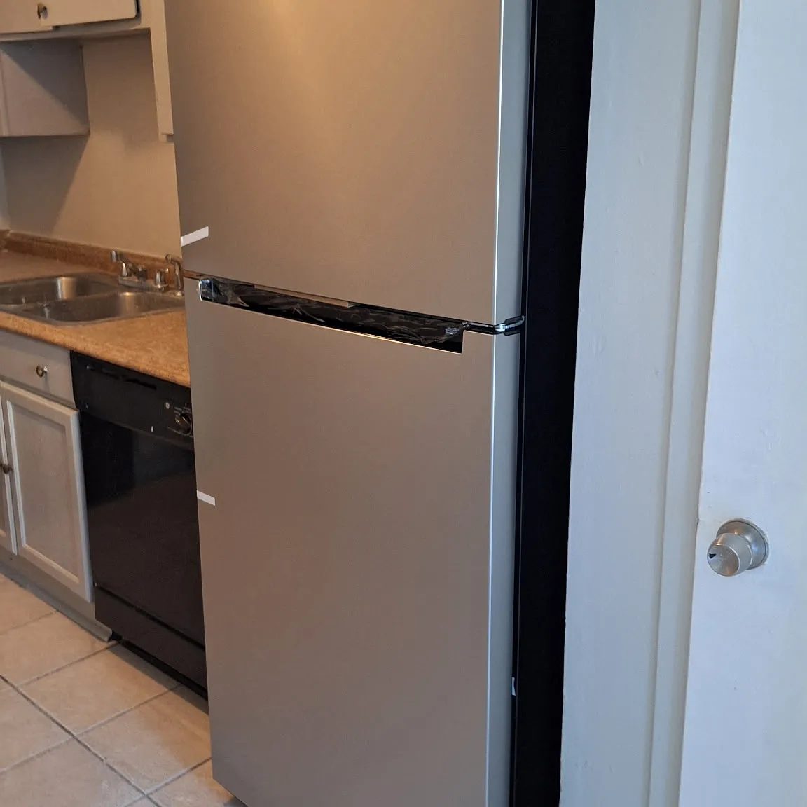 2 bed, 1.5 bath, 1000 sqft, $1,200 — Photo 1