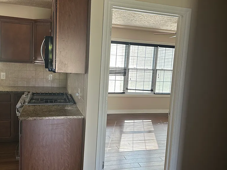 11685 Barretta Way — Photo 5