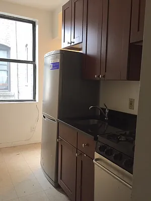 Rented by AJ Clarke | media 28