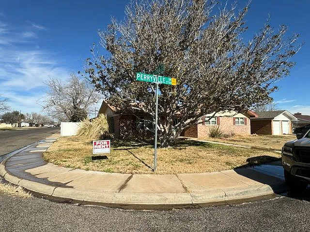 2723 Perryville Dr