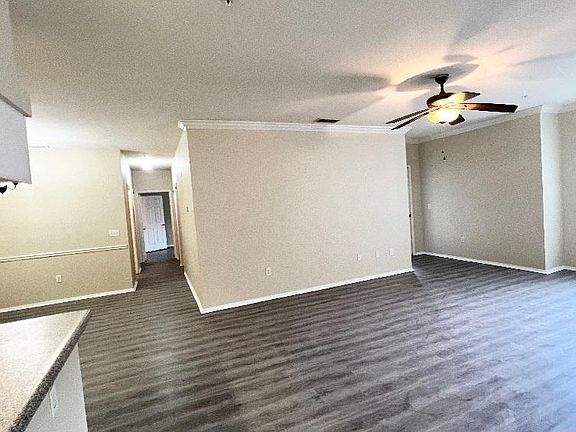 3rd image of 16419 Enclave Village Dr