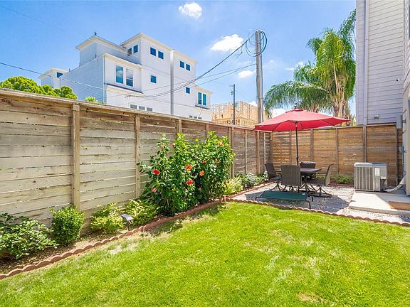 Beautiful backyard w/ plenty of room to grill for your guests or simply kickback and soak up some sun.